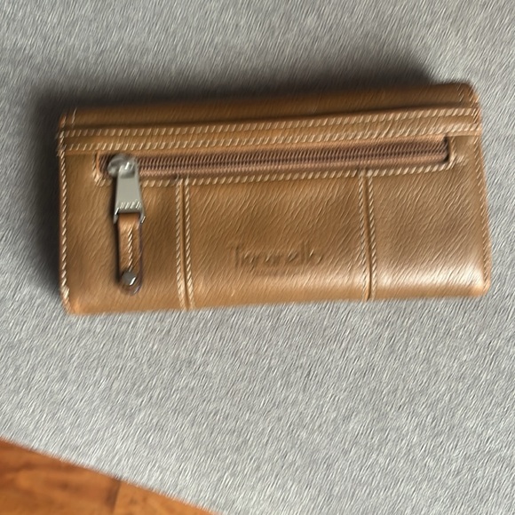 Tignanello Womens Accordion Wallet Purse Genuine Leather Snap Button Closure - Picture 2 of 7